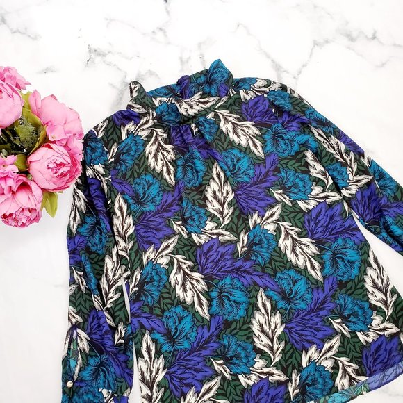 Vince Camuto, Ruffle Cuff Blouse, Floral, Large - Picture 4 of 8